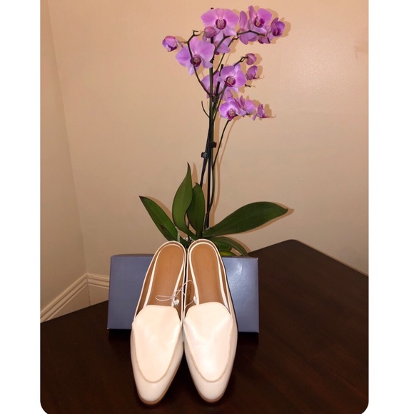 White Universal Thread Mules - Picture 4 of 6